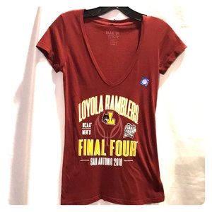 Loyola Ramblers T shirt